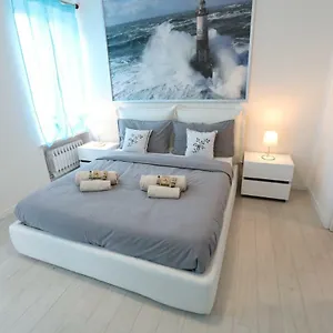  Appartamento Casa Magenta 3 Italia